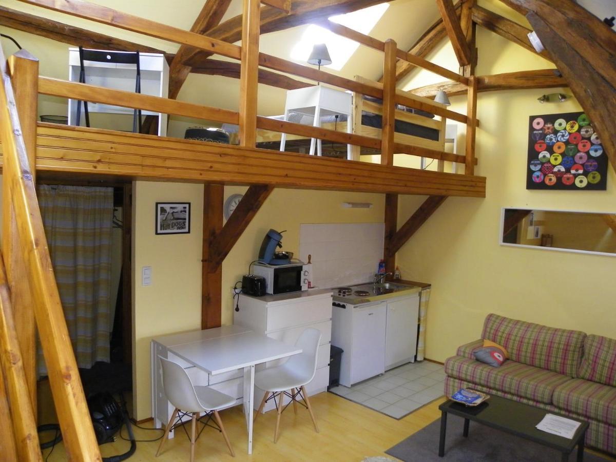 Les Gites Du Lavoir Villemoiron-en-Othe Exterior foto